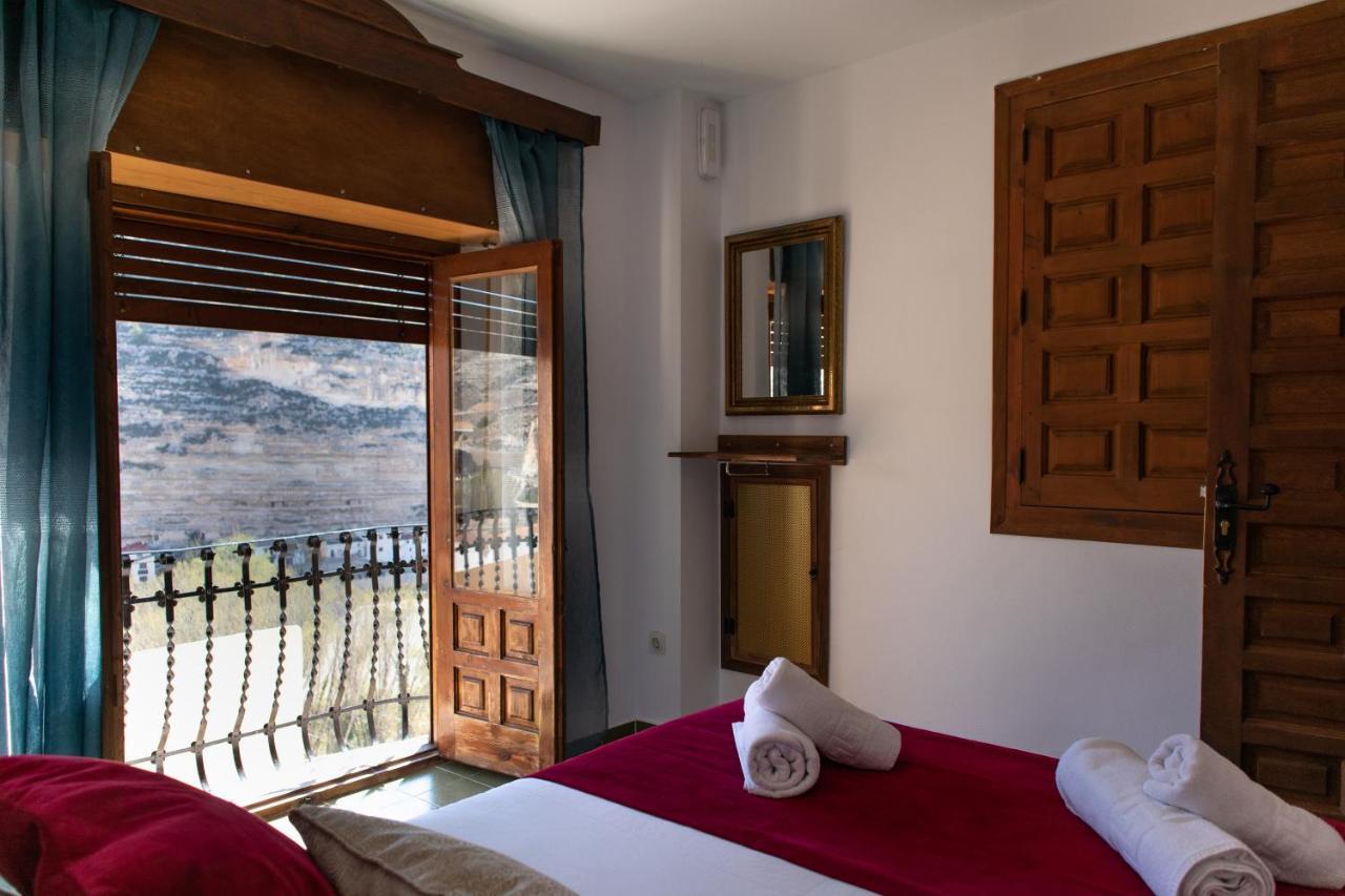 Casa Rural Del Juez Алкала дел Хукар Екстериор снимка